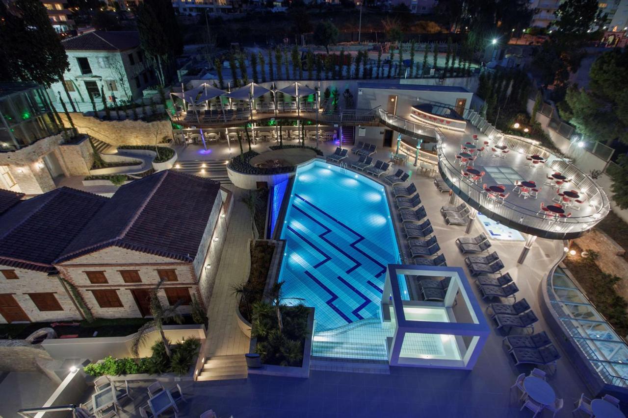 Doubletree By Hilton Kusadasi Hotel Exterior photo