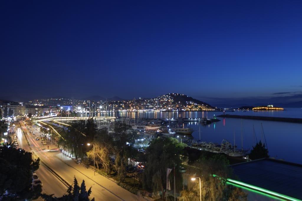 Doubletree By Hilton Kusadasi Hotel Exterior photo